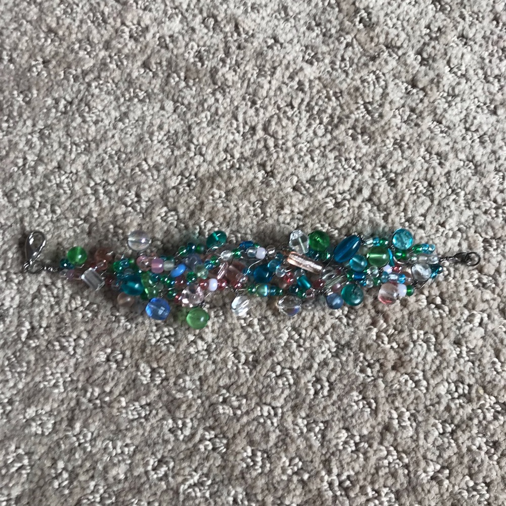 Beaded bracelet